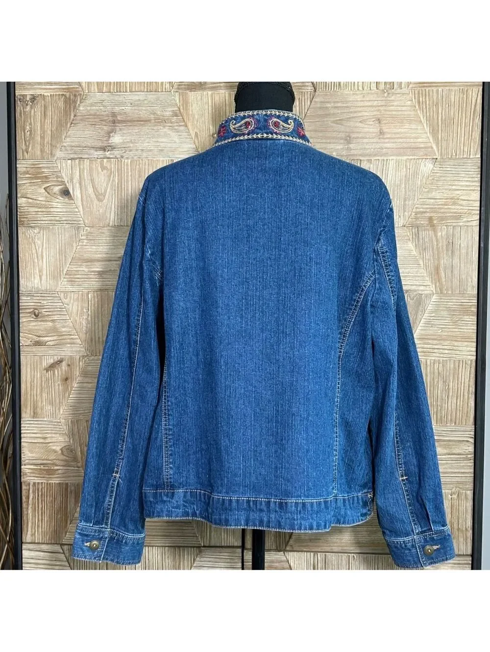 Alfred Dunner Boho Chic Blue Denim Floral Embroidered Open Front Jacket Size 14P